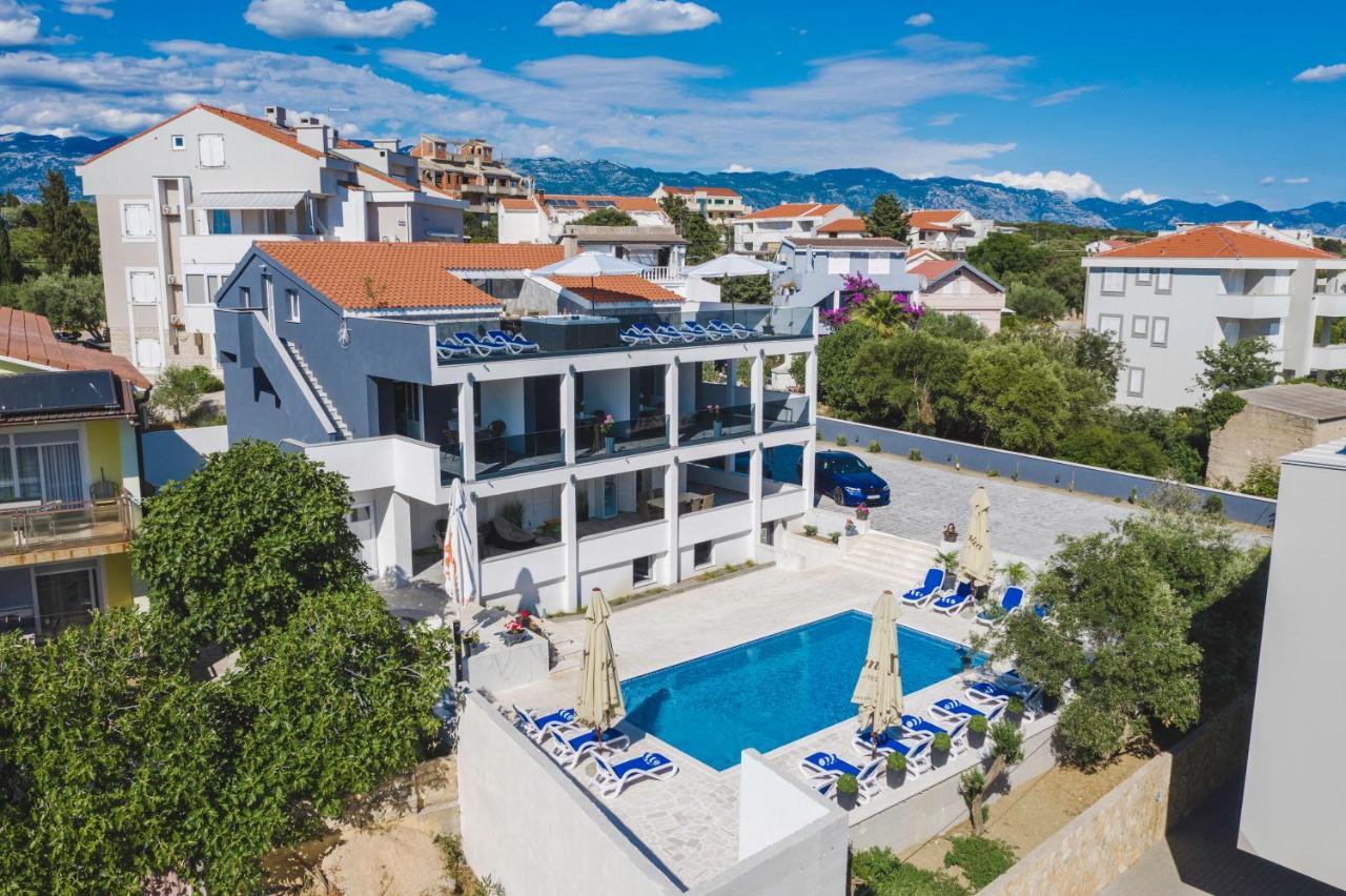 Villa Royal Novalja Exterior foto